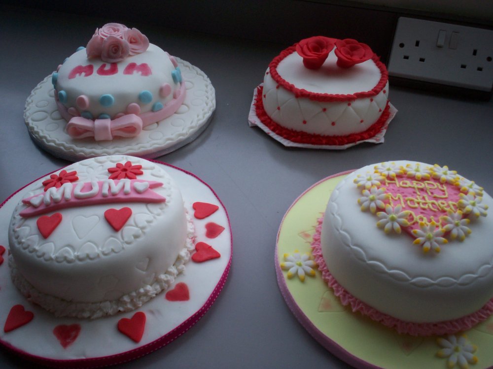 Mothers Day Cakes